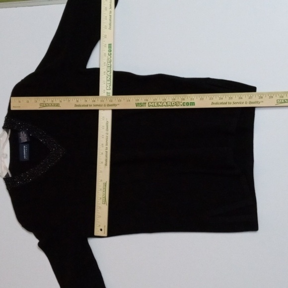 Liz Claiborne V-Neck Beaded Knit Tunic sz M Black Pre-owned - Picture 10 of 10